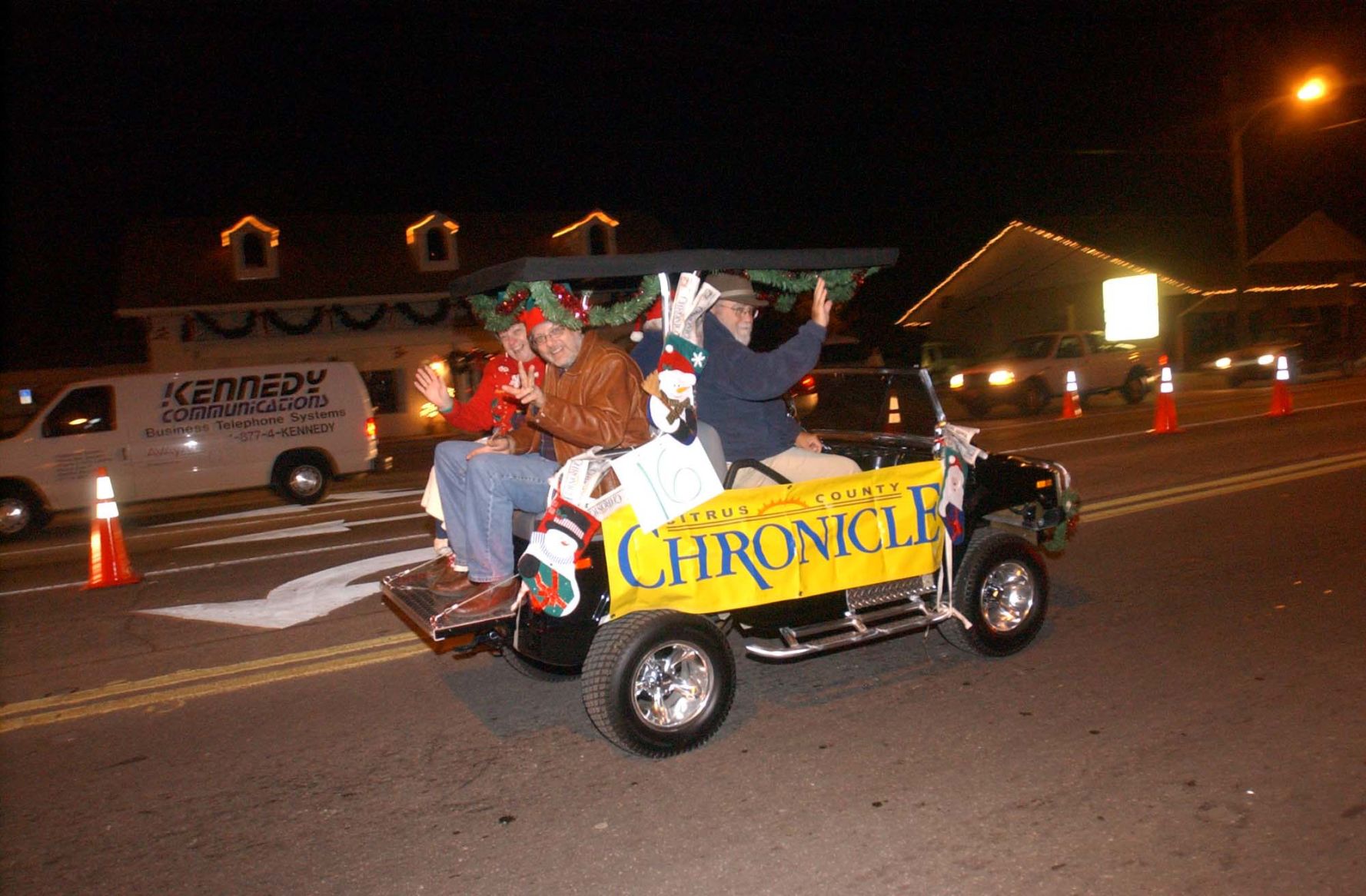 ChristmasParade2004.jpg